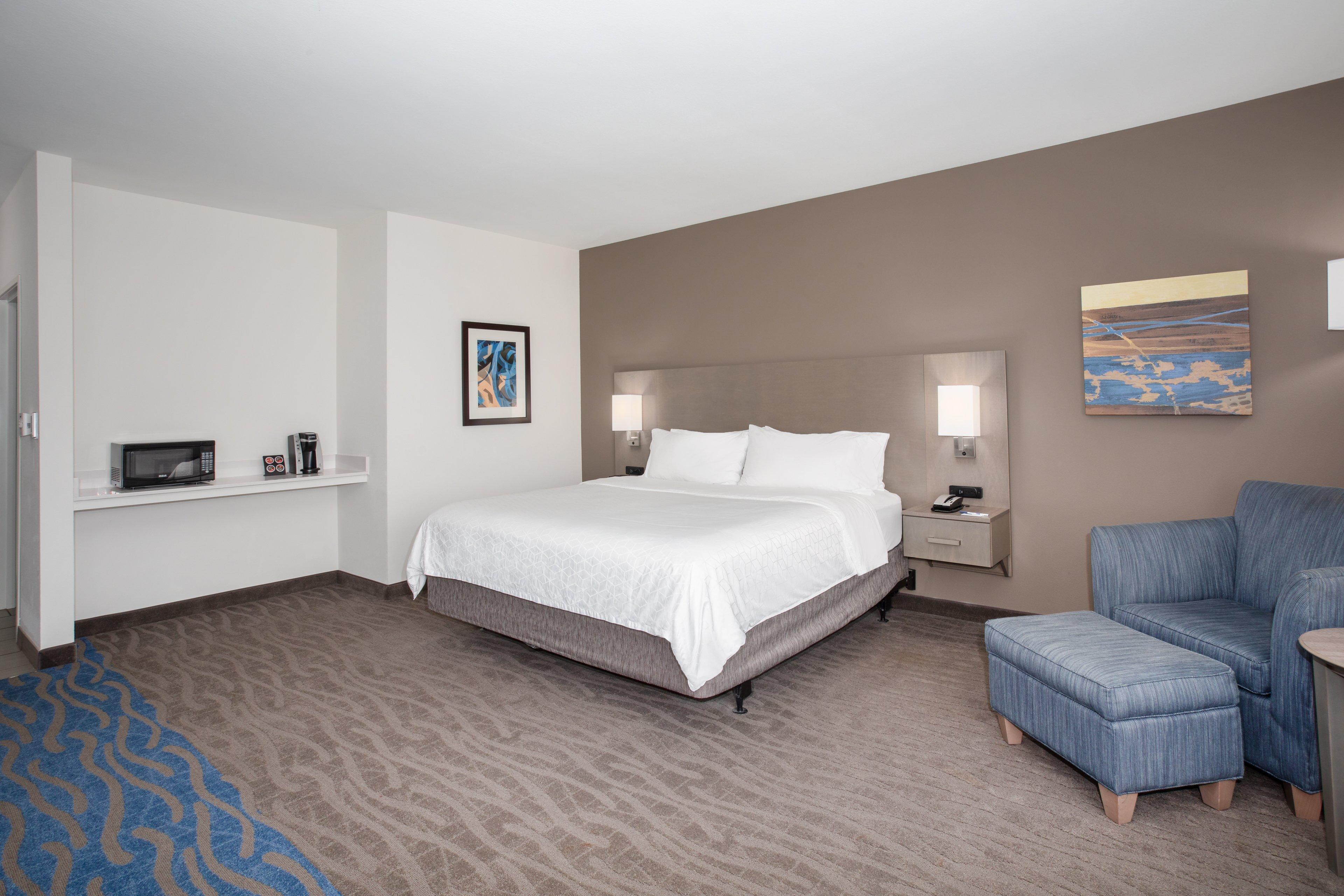 Holiday Inn Express & Suites Great Bend By Ihg מראה חיצוני תמונה
